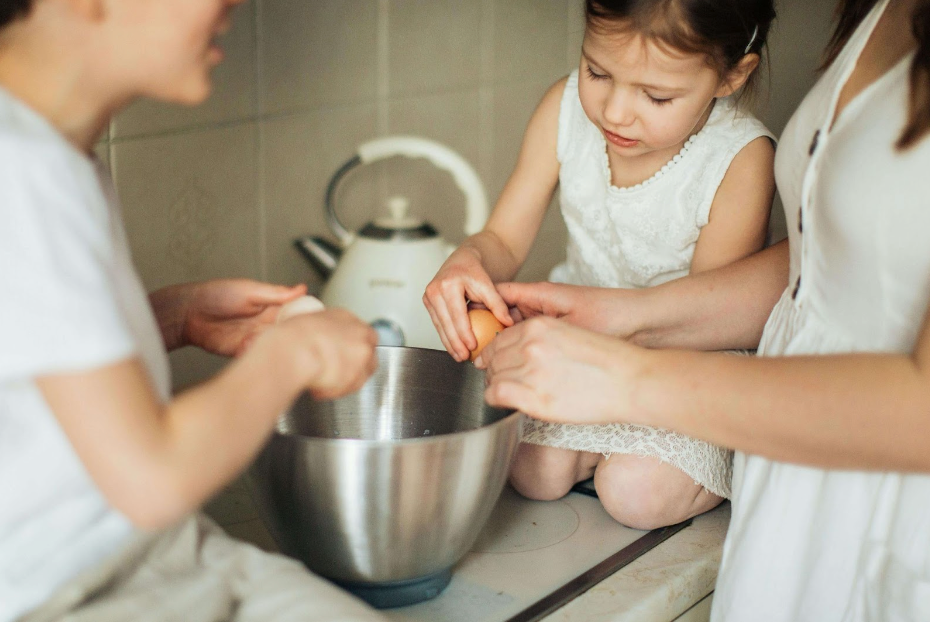 5 Tips for Baking with Kids