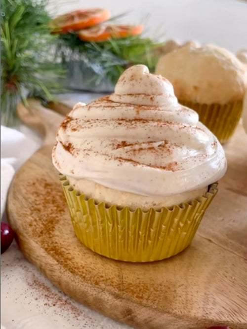 cranberry keto cupcakes