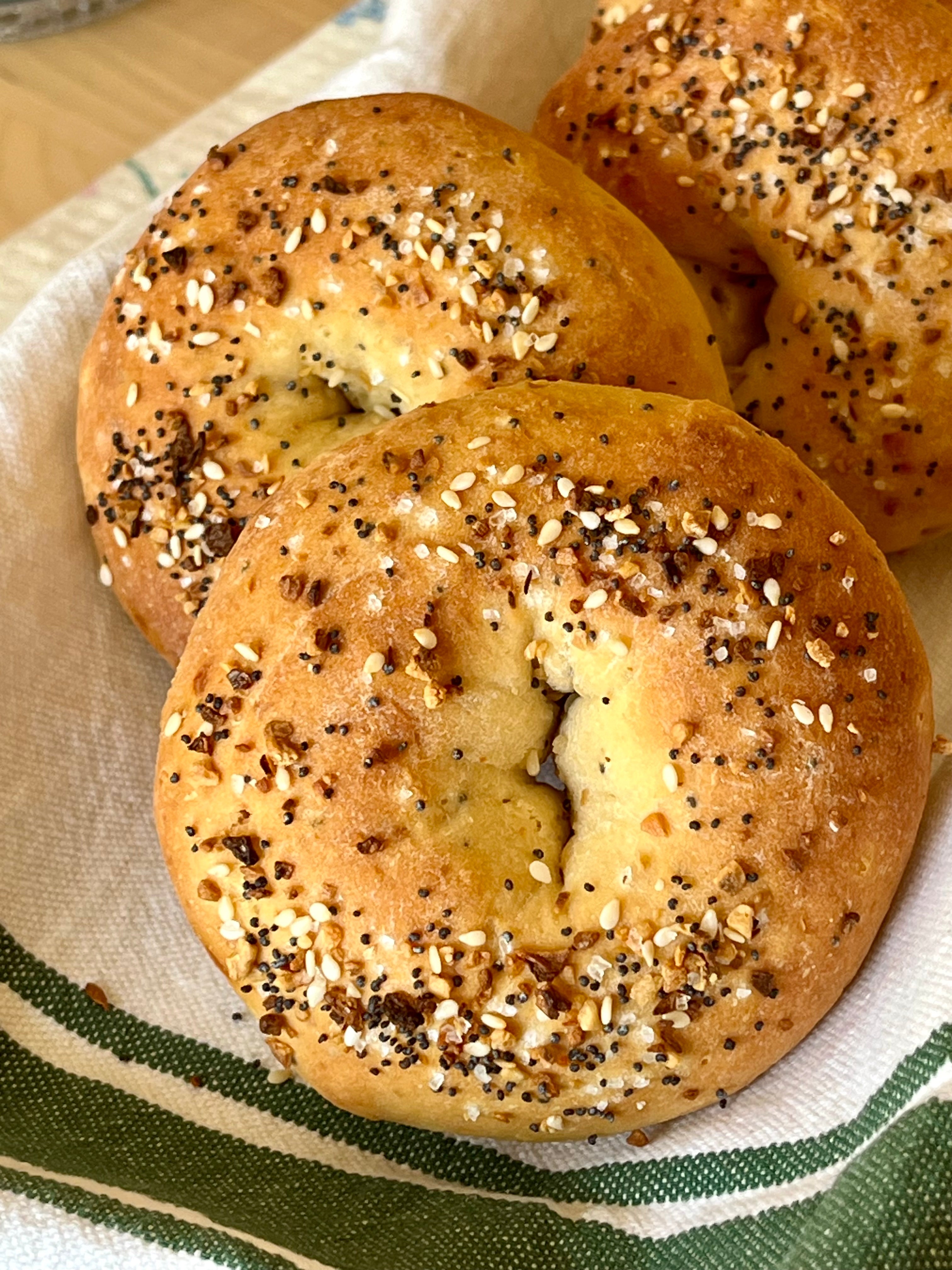 Smoked Gouda Everything Bagels (low Net Carb & Gluten Free)