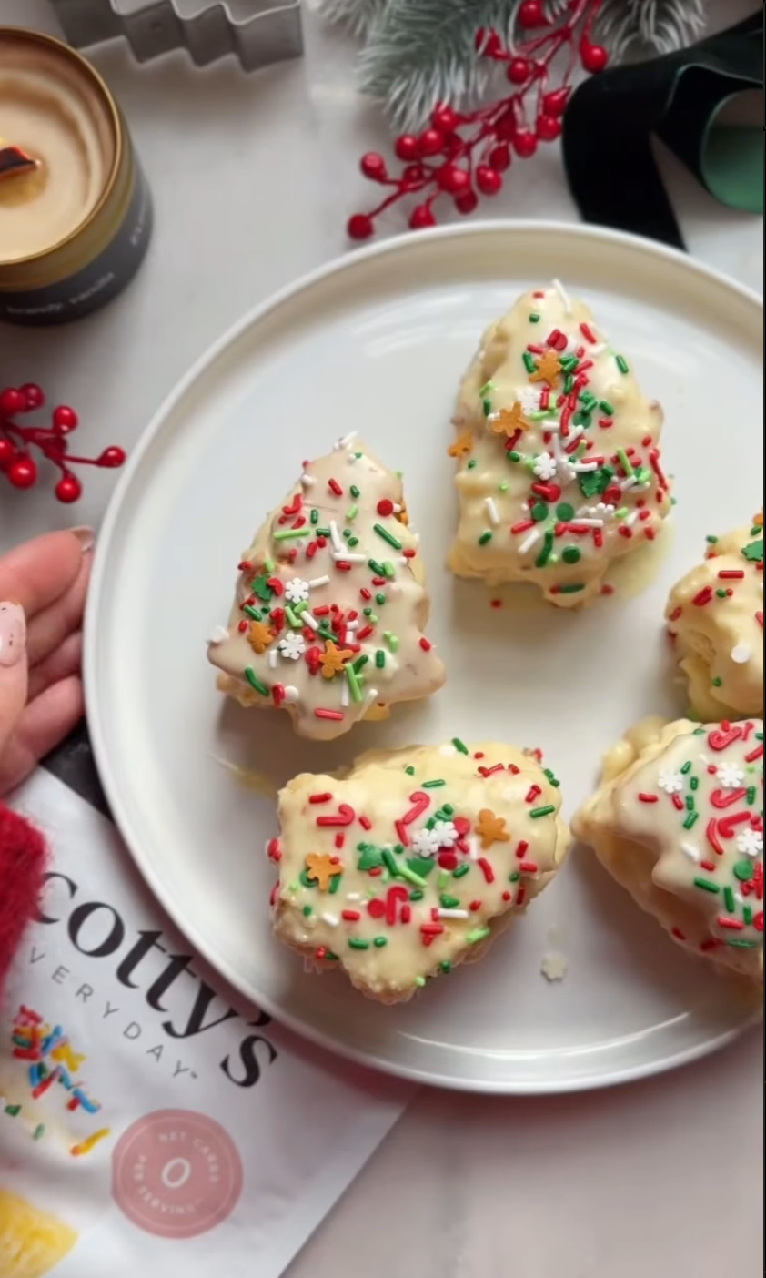 vanilla cake christmas trees