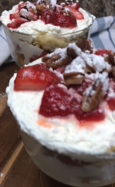 berries-n-cream trifle