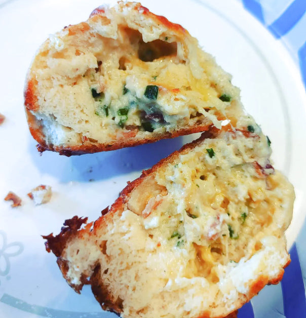 chicken bacon ranch stuffed rolls