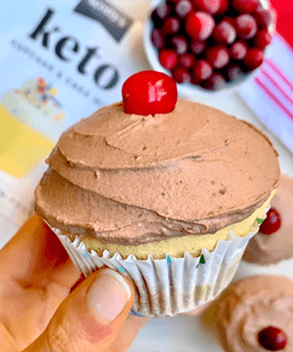 low carb vanilla cranberry cupcakes — Scottys Everyday